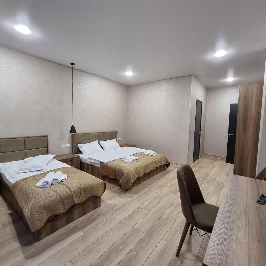 Hotel Sweet Night Stepantsminda Exterior photo